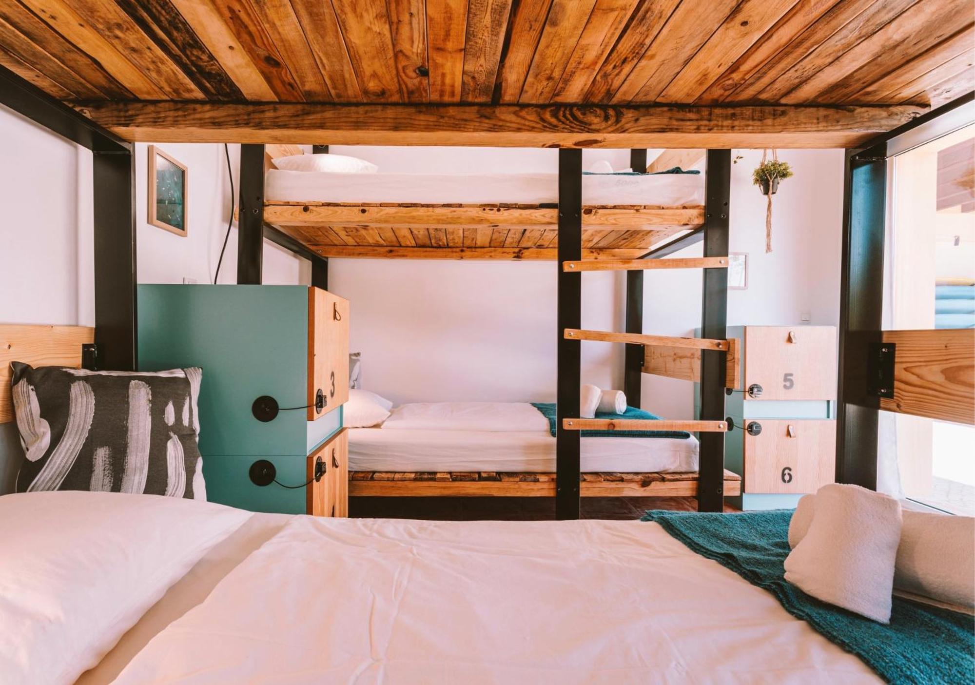 Albergue Cliff Surf House A dos Cunhados Exterior foto